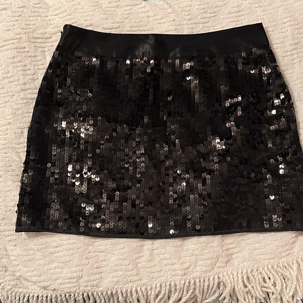 Express sequin skirt
